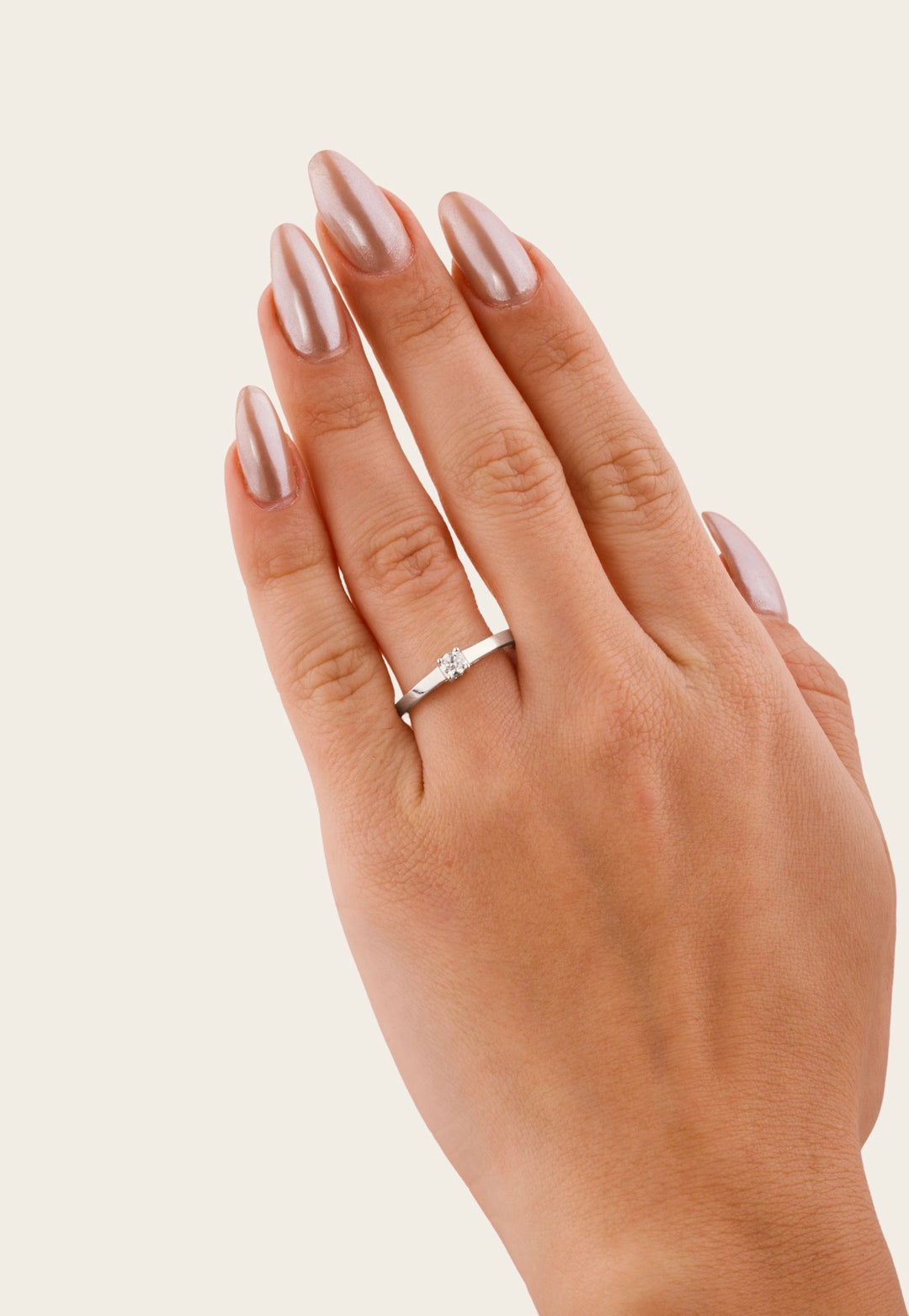 Classic stone white gold diamond ring