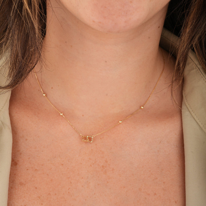 Iris Double Clovers OverLoobing Gold Necklace