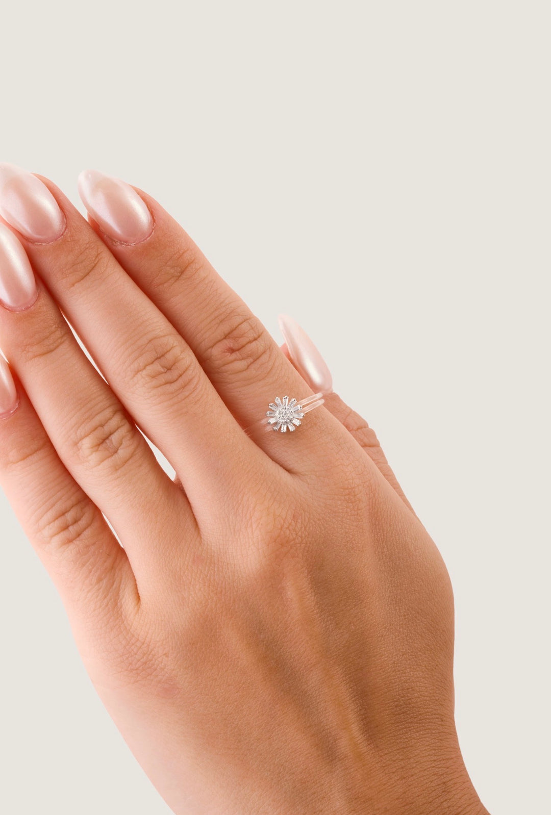 Floats flower diamond ring