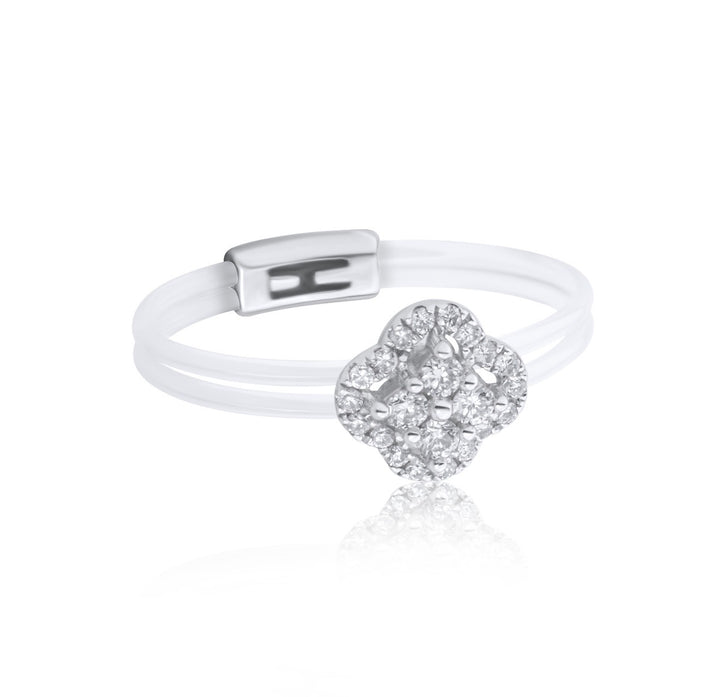 Floats clover diamond ring
