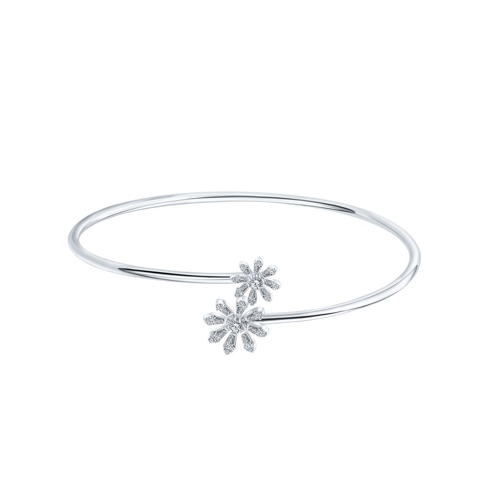Trendy Slim Flower Flex Bangle