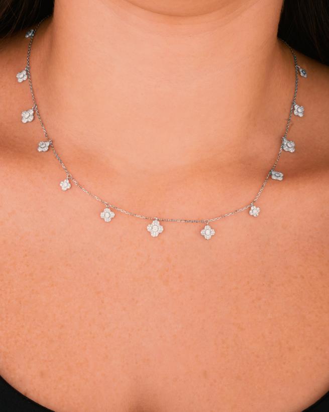 Trendy Big Clovers Diamond Necklace