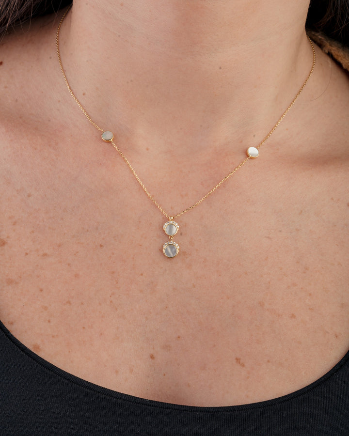 Eclat four circles with stones gold necklace