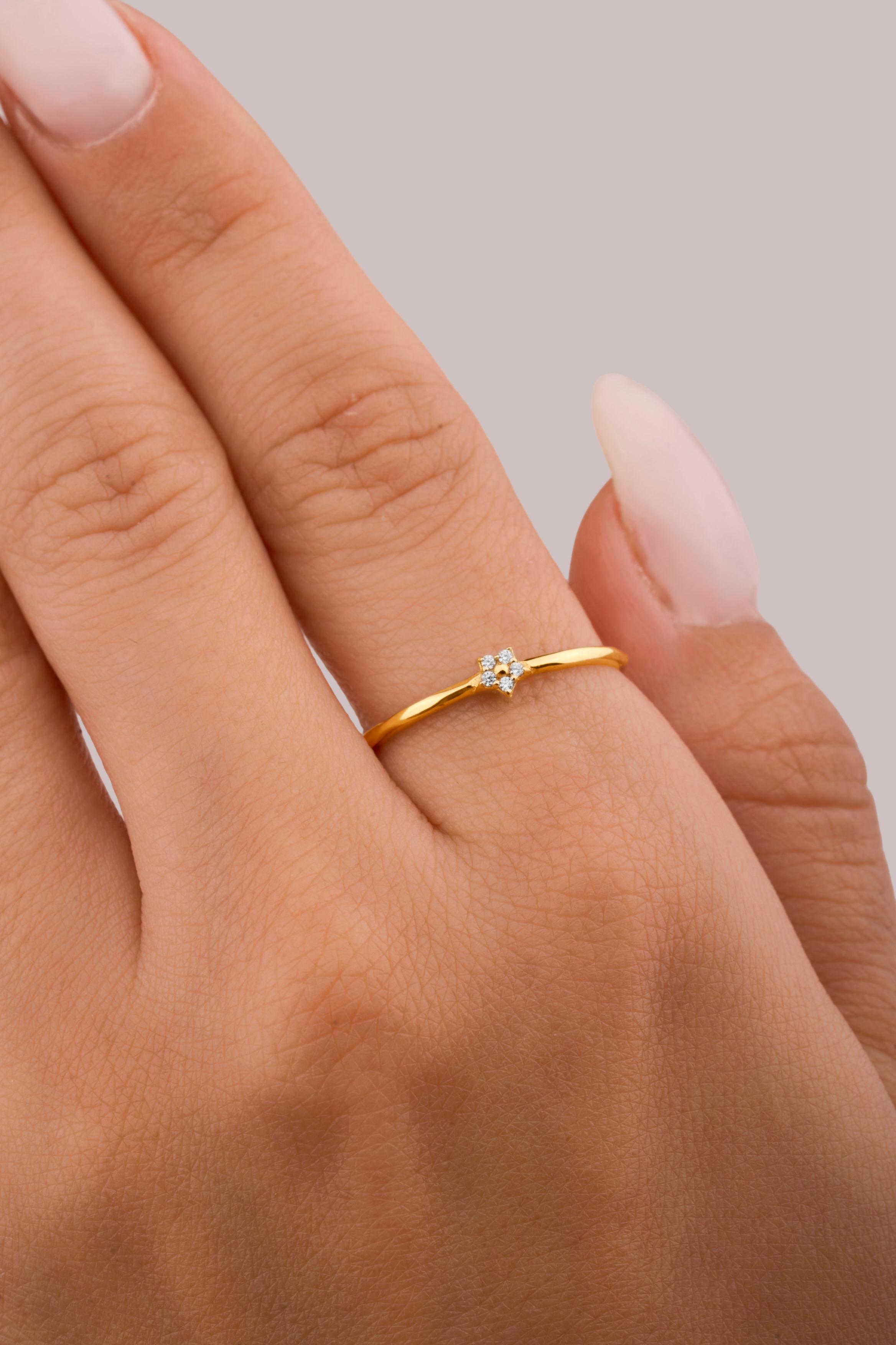 IRIS Rose of Stones Gold Ring