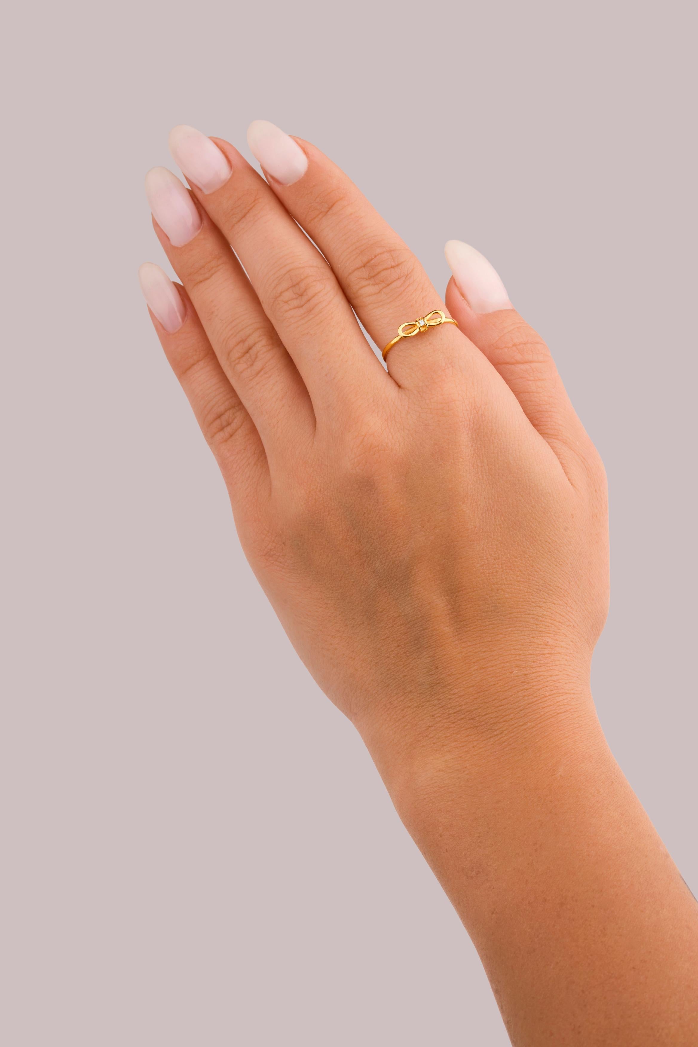 IRIS Wide Bow Gold Ring