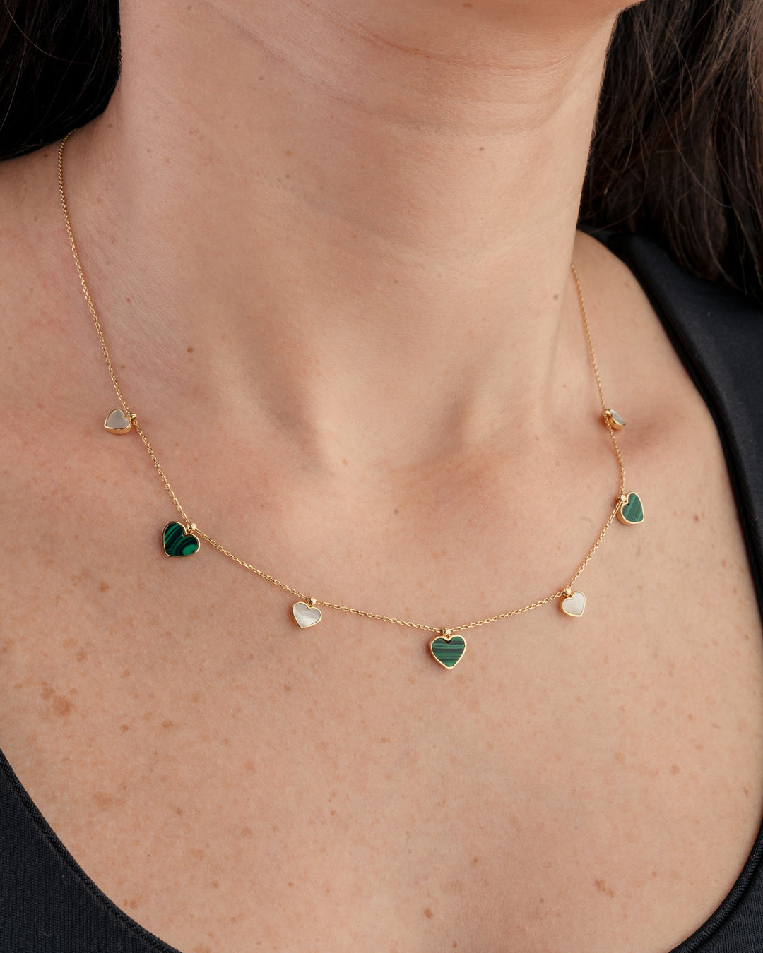 Eclat seven hearts gold necklace