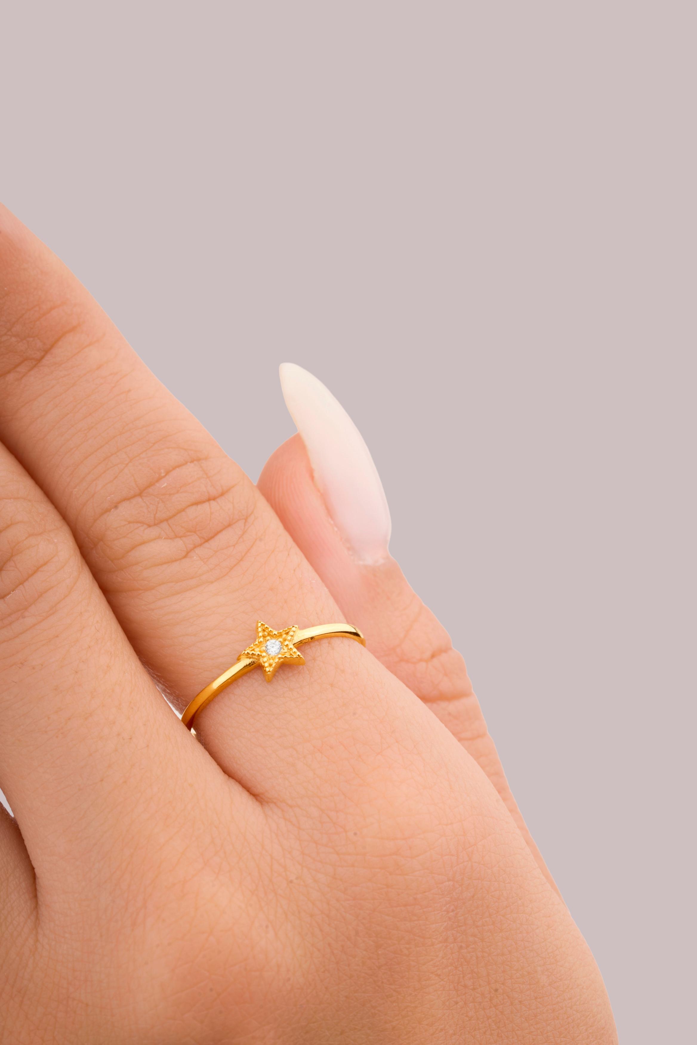IRIS Starfish Stone Gold Ring
