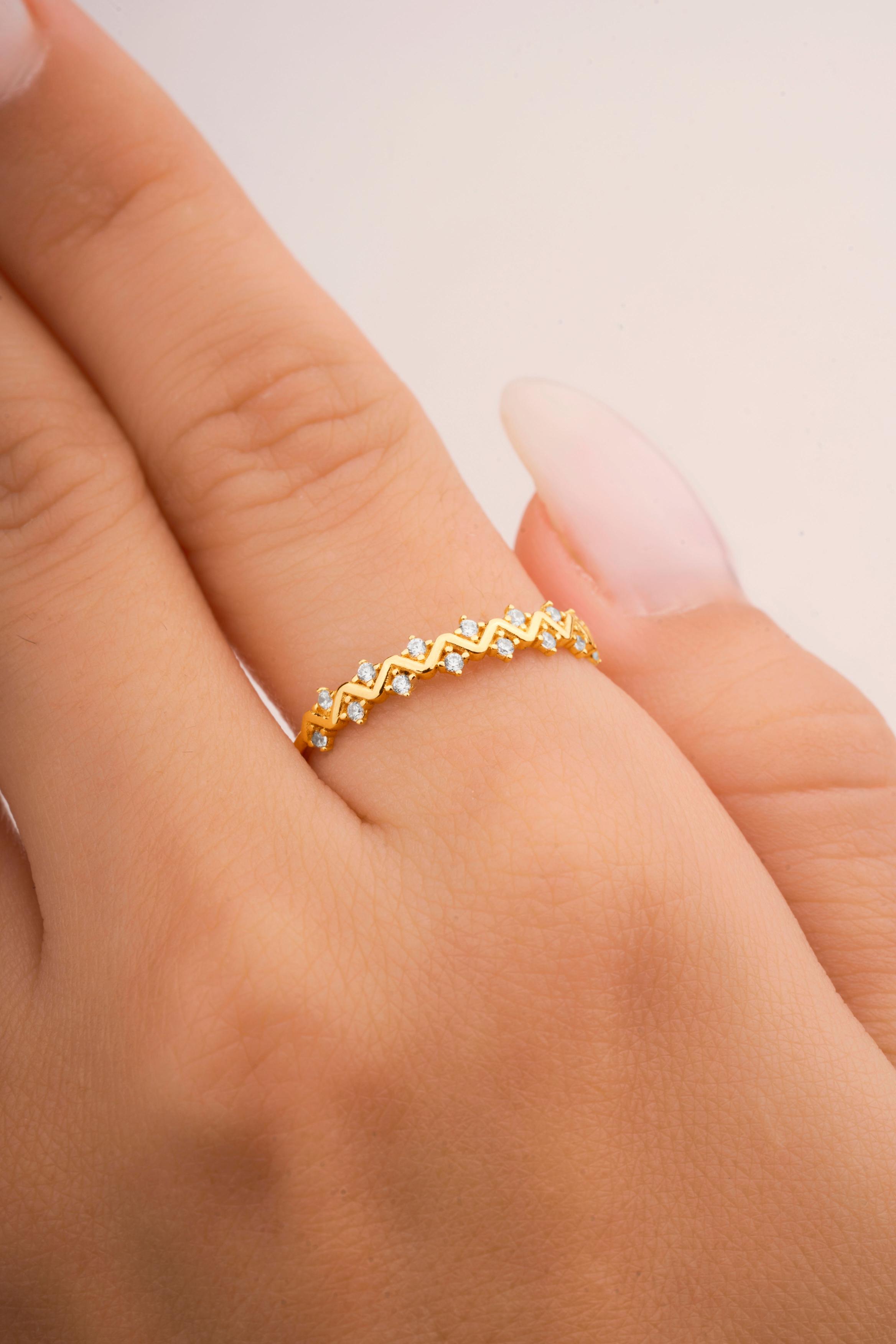 IRIS Stone Waves Gold Ring