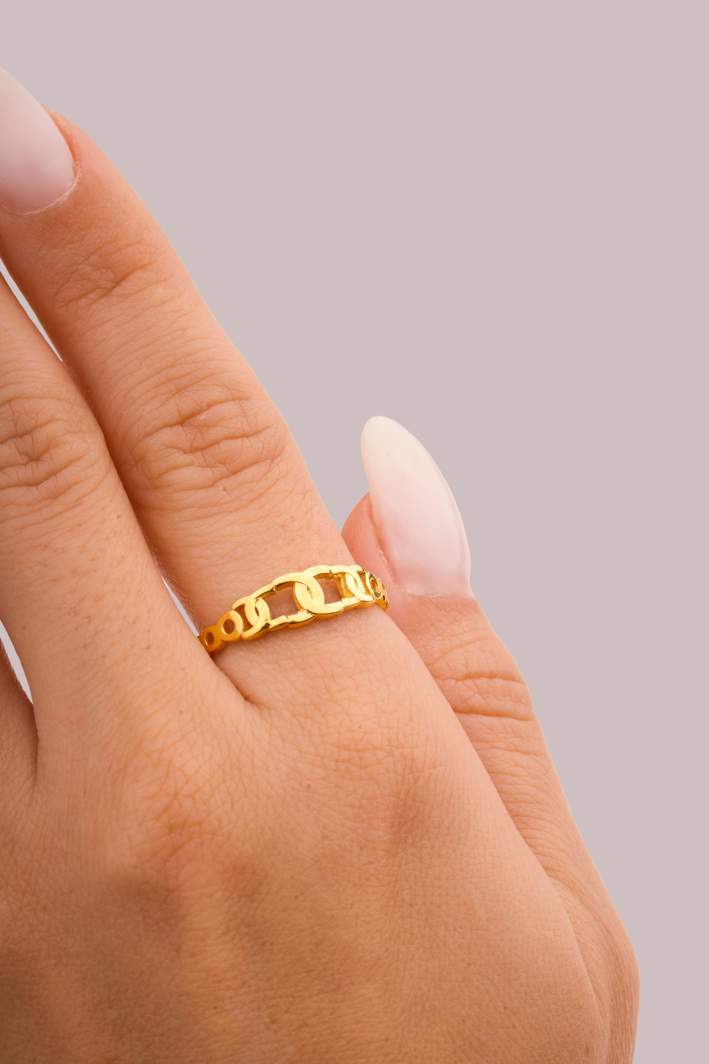 IRIS Linked Gold Ring