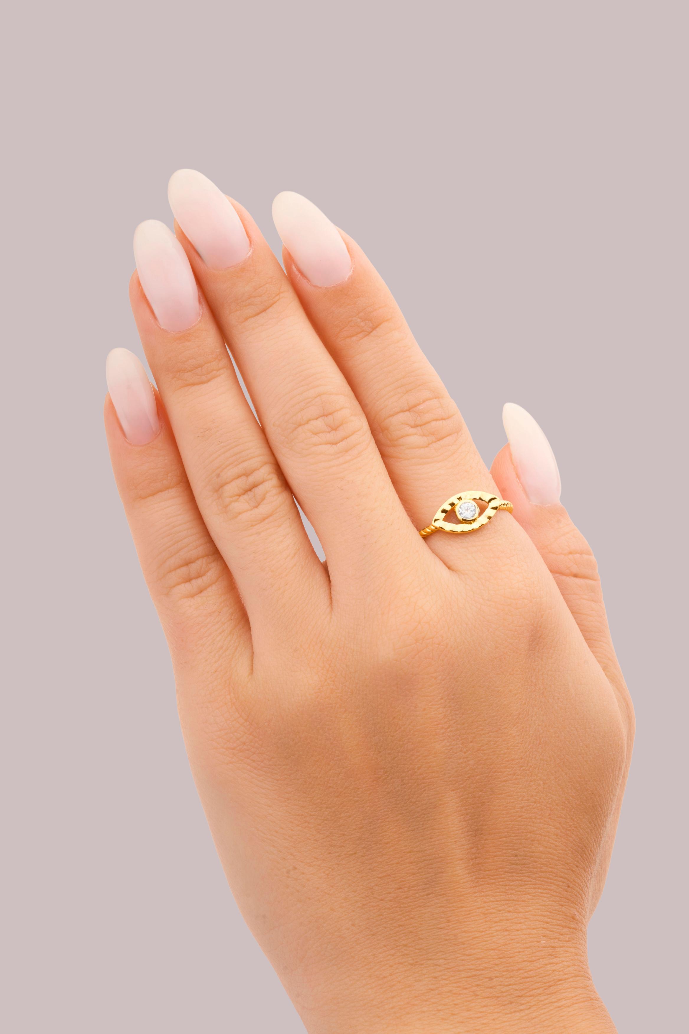 IRIS Eye Stone Gold Ring