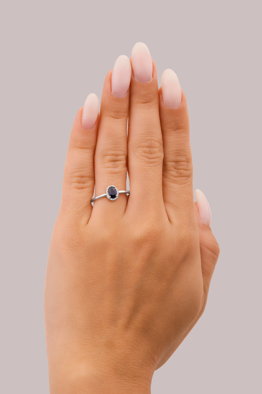 Diana Oval Sapphire Ring