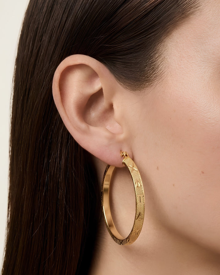 Iris Big XO Gold Earring