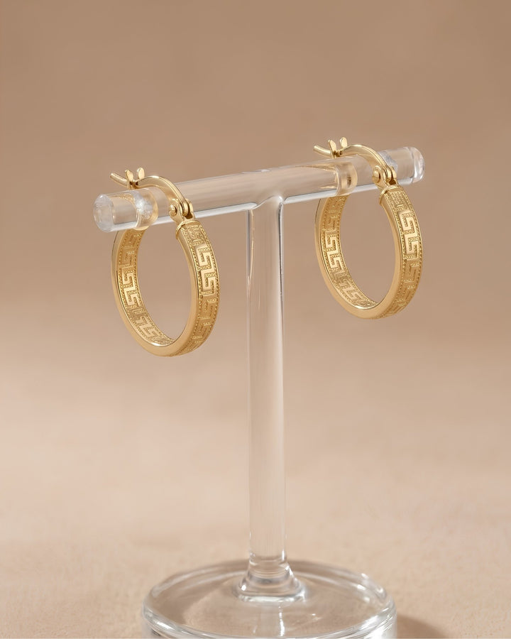 Iris Elegant Vintage Gold Earring