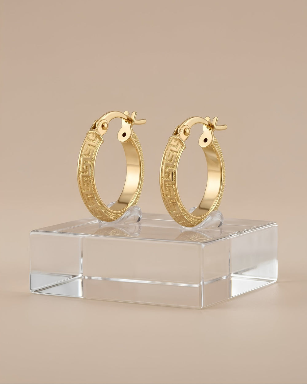 Iris Tiny Vintage Gold Earring
