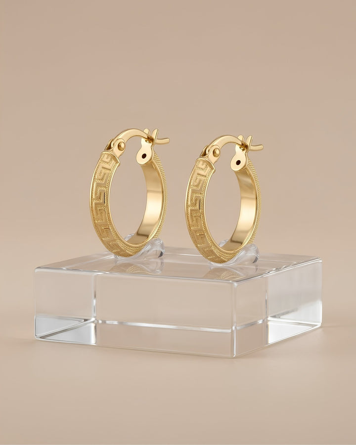 Iris Tiny Vintage Gold Earring