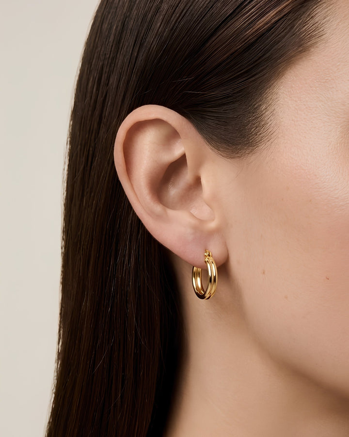 Iris Twisted Gold Earring
