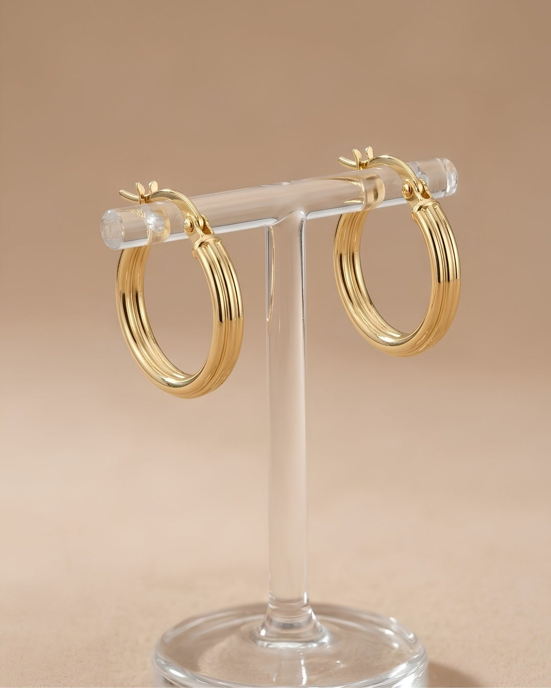 Iris Twisted Gold Earring