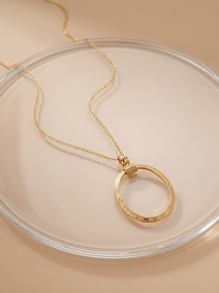 Iris XO Oval Pendant Chain
